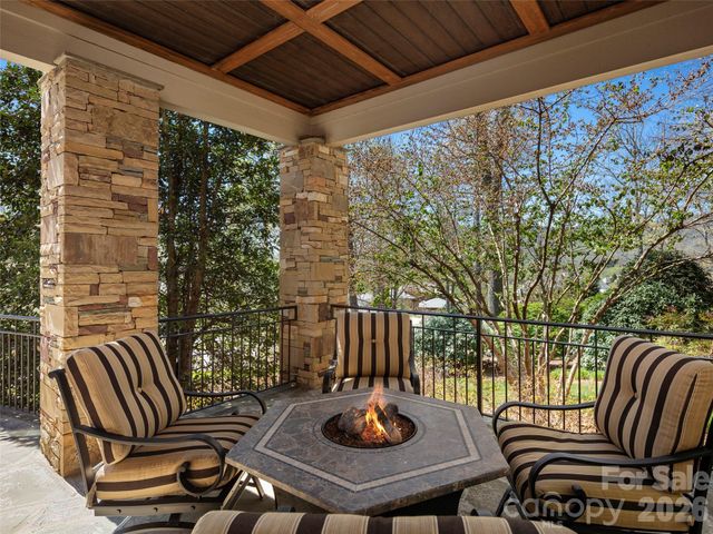 171 Walnut Valley Parkway, Arden, NC 28704