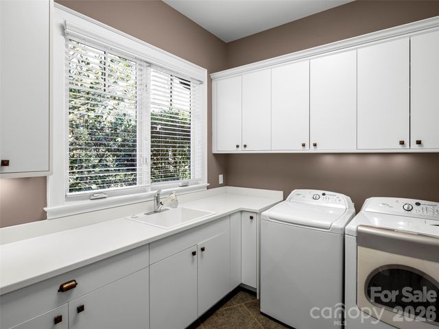 171 Walnut Valley Parkway, Arden, NC 28704