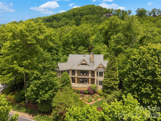 171 Walnut Valley Parkway, Arden, NC 28704