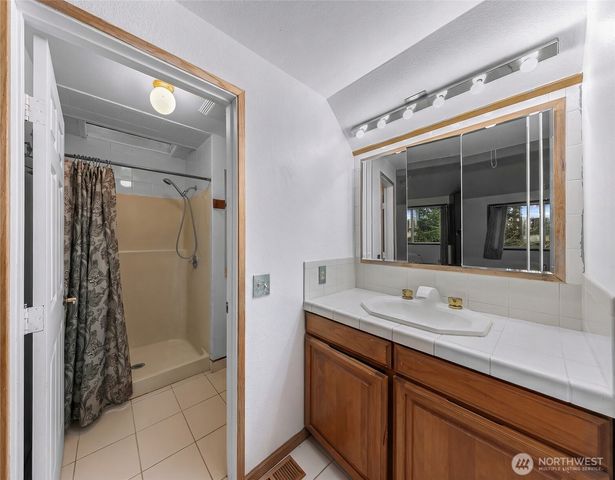 2615 Huron Street, Bellingham, WA 98226