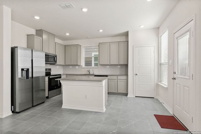 14839 Vance Jackson Rd Unit 910, San Antonio, TX 78249