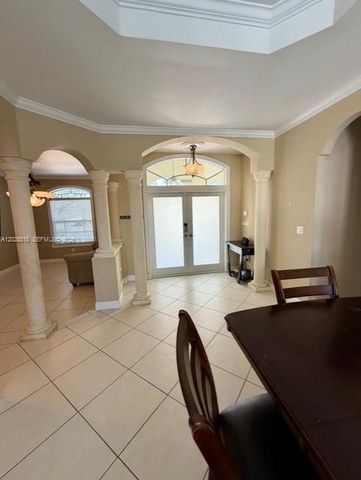 9444 SW 78th St 0, Miami, FL 33173