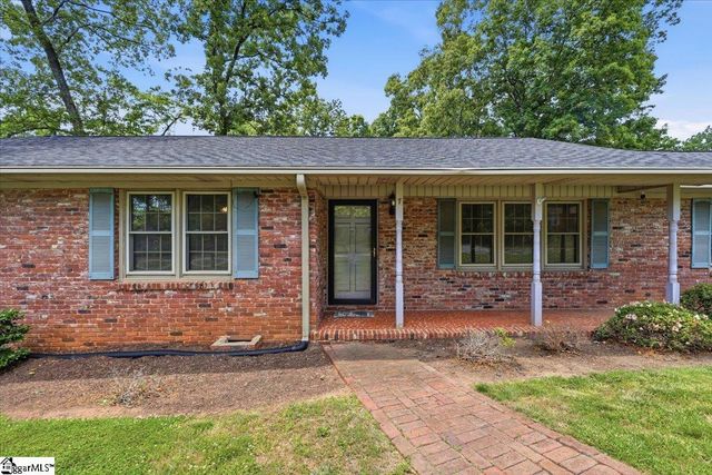 7 Norwich Drive, Greenville, SC 29609