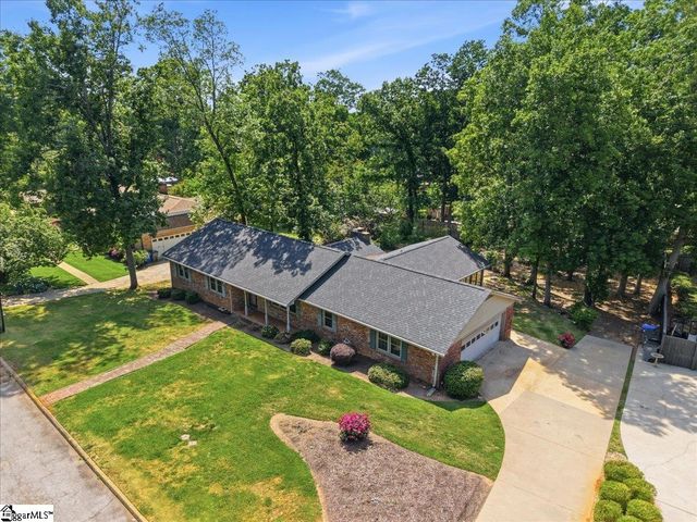 7 Norwich Drive, Greenville, SC 29609