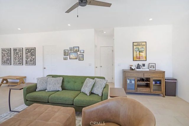 60194 La Mirada Trail, Joshua Tree, CA 92252