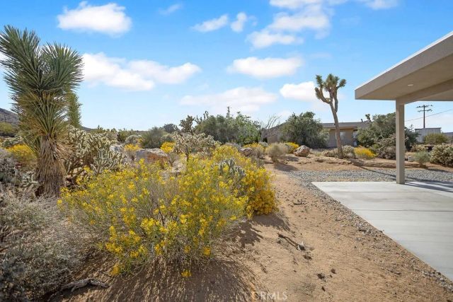 60194 La Mirada Trail, Joshua Tree, CA 92252