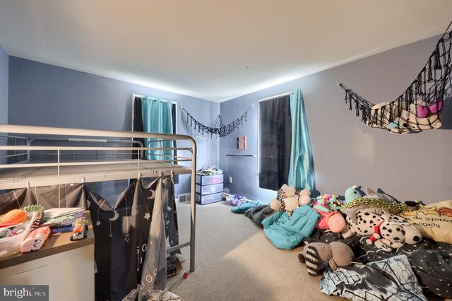 966 S ALBEMARLE ST, York, PA 17403