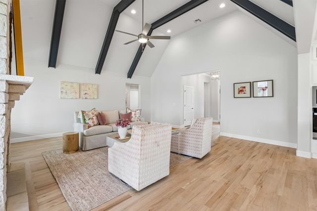 8210 E 111th Street North, Owasso, OK 74055