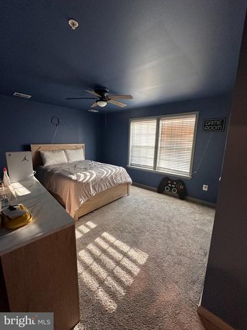 1113 GATEWAY PARK CT, District Heights, MD 20747