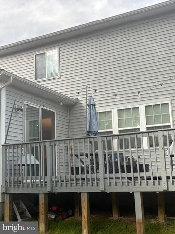 1113 GATEWAY PARK CT, District Heights, MD 20747