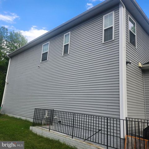 1113 GATEWAY PARK CT, District Heights, MD 20747