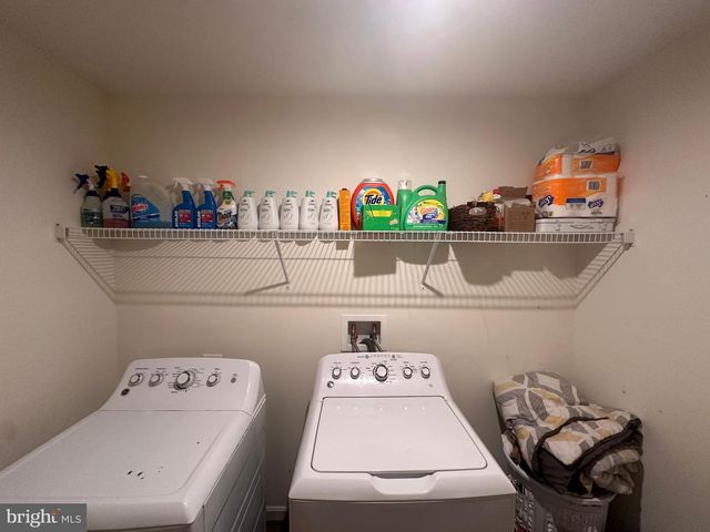 1113 GATEWAY PARK CT, District Heights, MD 20747