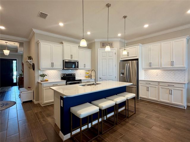 283 TOSCAVILLA BOULEVARD, North Venice, FL 34275