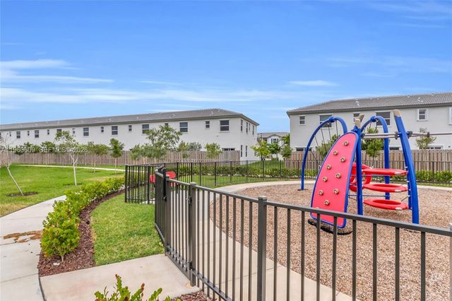 16264 SW 292nd St, Homestead, FL 33033