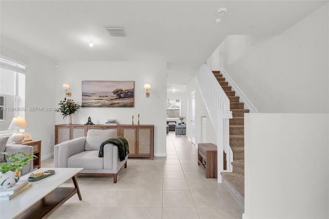 16264 SW 292nd St, Homestead, FL 33033