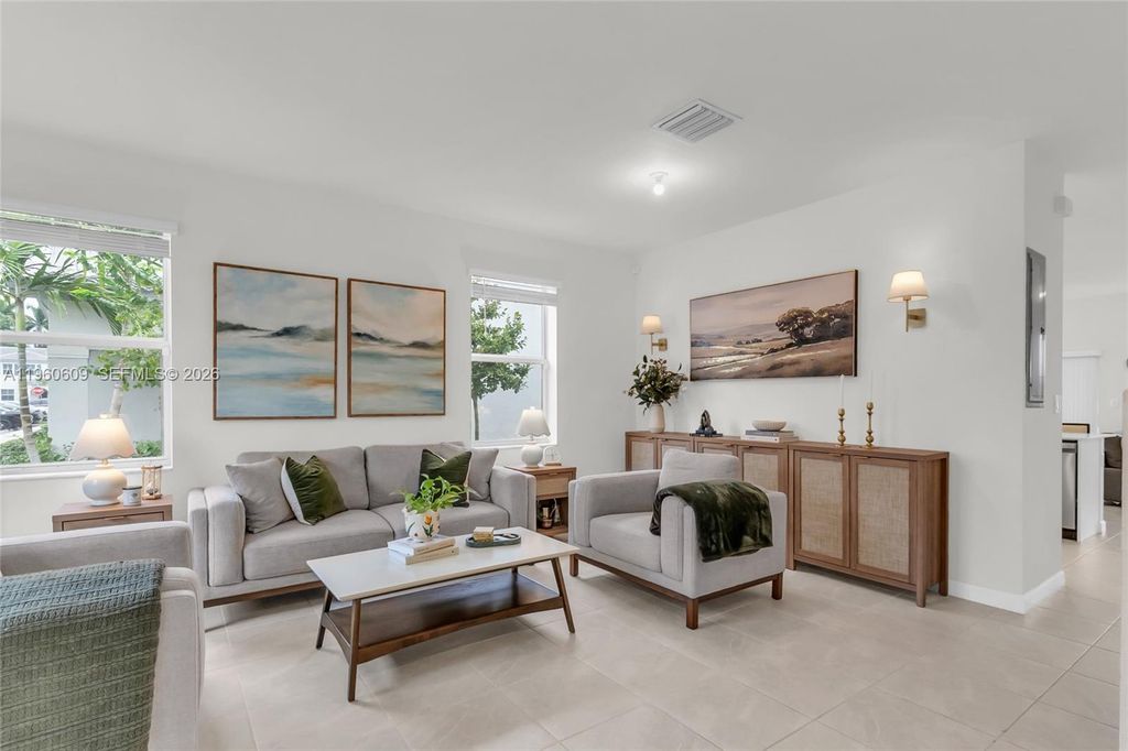 16264 SW 292nd St, Homestead, FL 33033