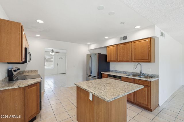 512 N LOS FELIZ Drive, Chandler, AZ 85226