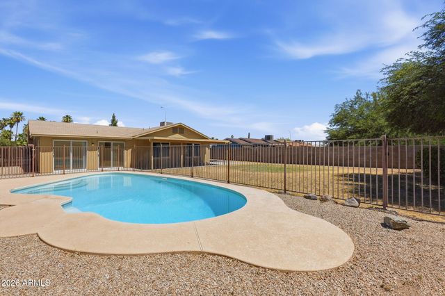 512 N LOS FELIZ Drive, Chandler, AZ 85226
