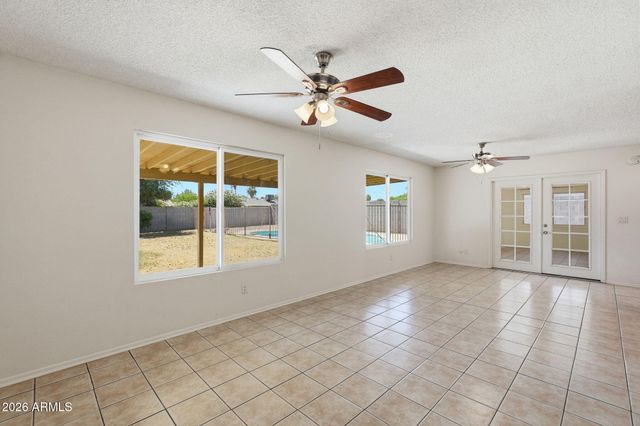 512 N LOS FELIZ Drive, Chandler, AZ 85226