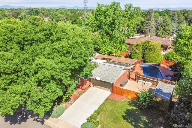 8201 E Lehigh Drive, Denver, CO 80237
