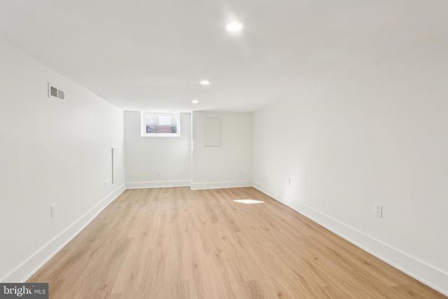 2441 S CLARION ST, Philadelphia, PA 19148