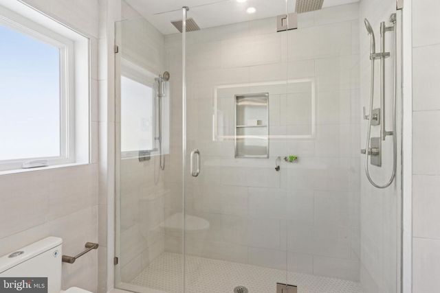 2441 S CLARION ST, Philadelphia, PA 19148