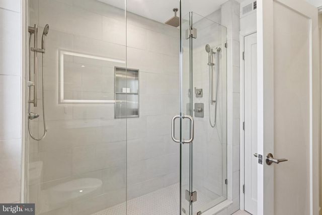 2441 S CLARION ST, Philadelphia, PA 19148