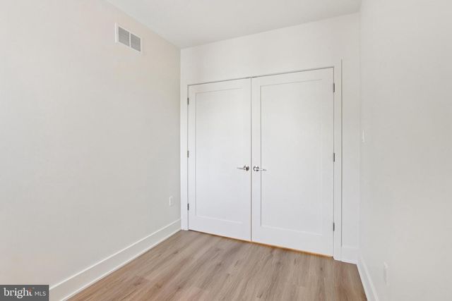 2441 S CLARION ST, Philadelphia, PA 19148