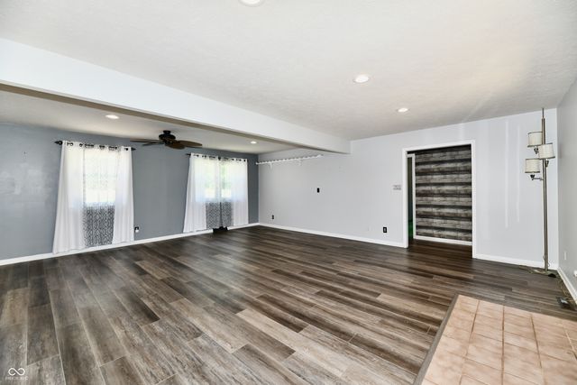 980 Broadway Drive N, Plainfield, IN 46168