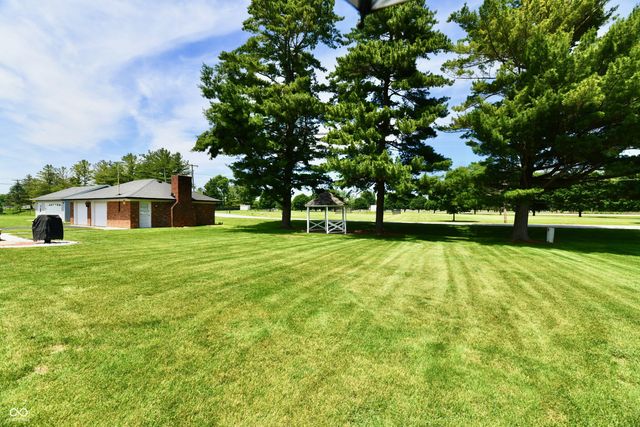 980 Broadway Drive N, Plainfield, IN 46168