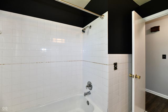 980 Broadway Drive N, Plainfield, IN 46168