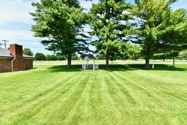 980 Broadway Drive N, Plainfield, IN 46168