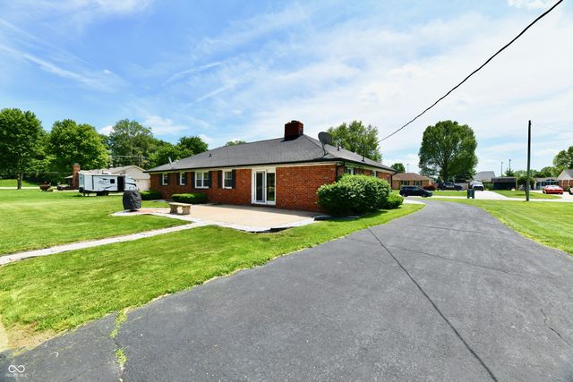 980 Broadway Drive N, Plainfield, IN 46168