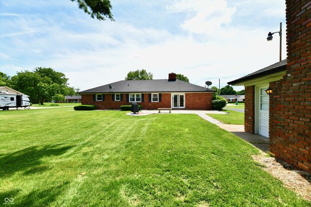 980 Broadway Drive N, Plainfield, IN 46168
