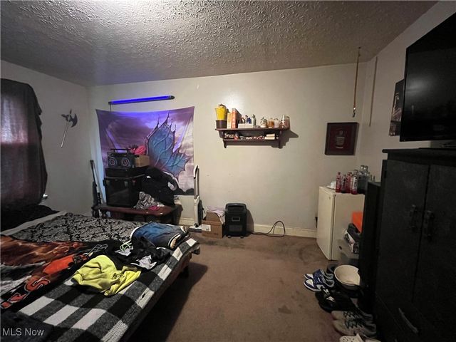 2455 W 7th Street, Cleveland, OH 44113