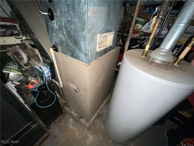 2455 W 7th Street, Cleveland, OH 44113