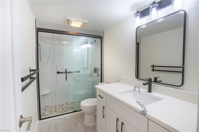 632 VICTORIA DRIVE 103, Cape Coral, FL 33904