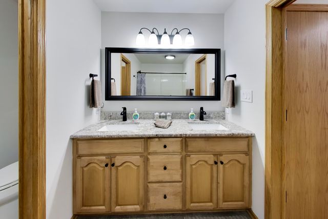 506 Doral Drive, Schererville, IN 46375