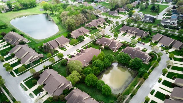 506 Doral Drive, Schererville, IN 46375