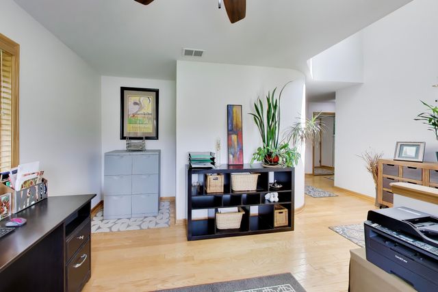 506 Doral Drive, Schererville, IN 46375