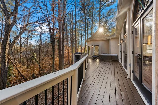 5425 Hoylake Court, Johns Creek, GA 30097