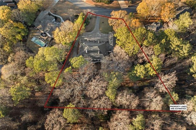 5425 Hoylake Court, Johns Creek, GA 30097