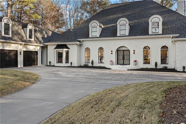 5425 Hoylake Court, Johns Creek, GA 30097