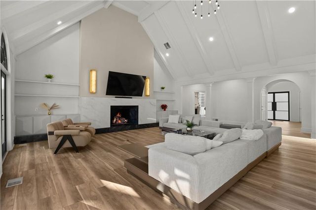 5425 Hoylake Court, Johns Creek, GA 30097