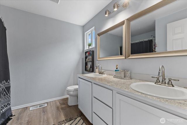 421 Rainbow Place, Snohomish, WA 98290