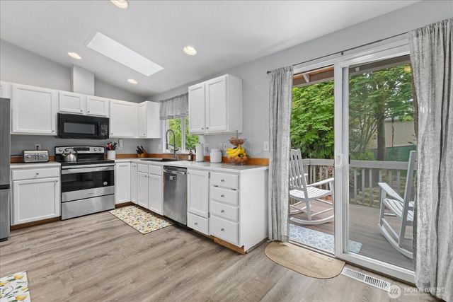 421 Rainbow Place, Snohomish, WA 98290