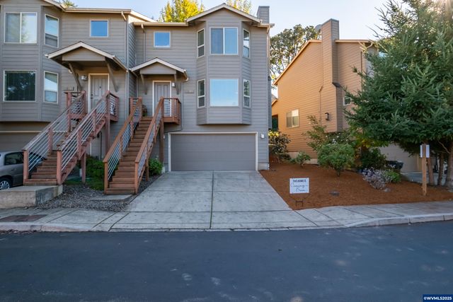 1274 Westbrook Dr NW, Salem, OR 97304