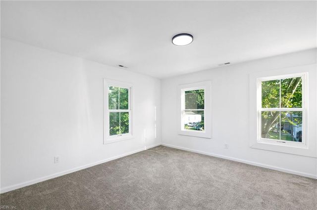 1502 Colon AVE, Norfolk, VA 23523