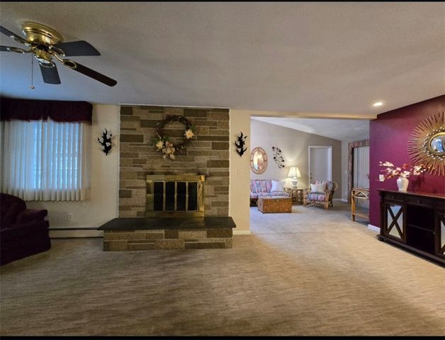 17 Rhode Island Avenue, Johnston, RI 02919