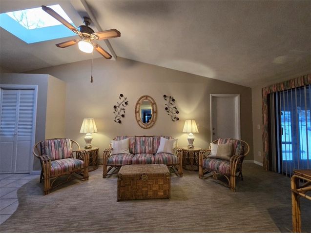 17 Rhode Island Avenue, Johnston, RI 02919